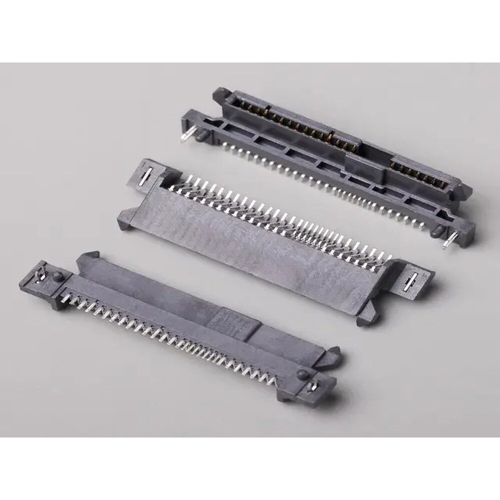 MR-C7203 Series - SAS Connector SMT Type H=6.7mm