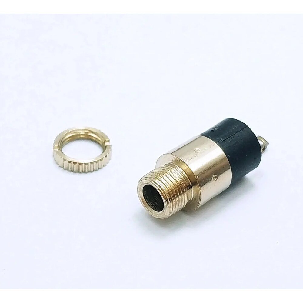 MR-C9631 Series - φ3.5mm Earphone Jack