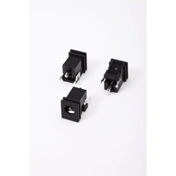 MR-C9733 Series – DC Power Jack Straight Type