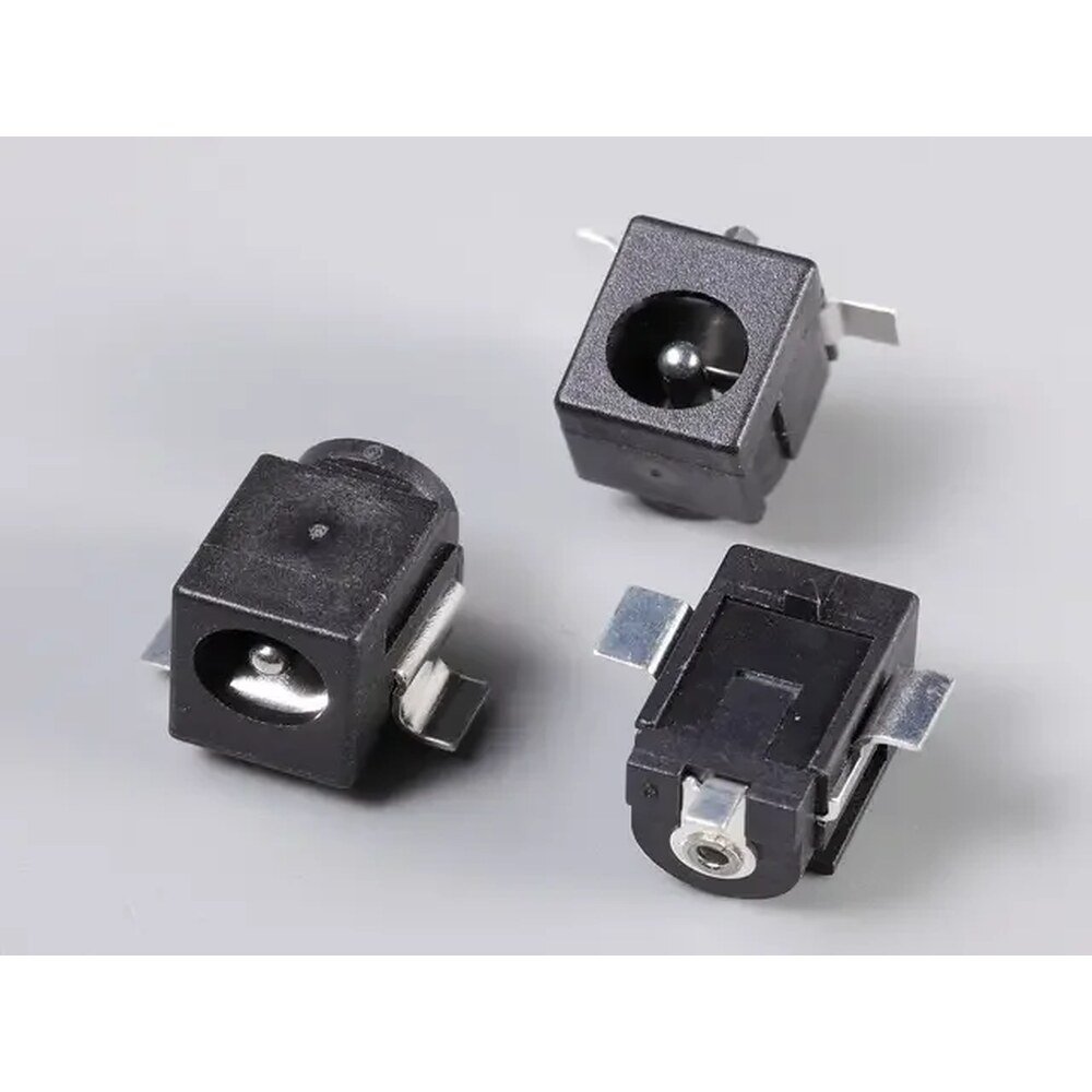 MR-C9737 Series - DC Power Jack S.M.T Type